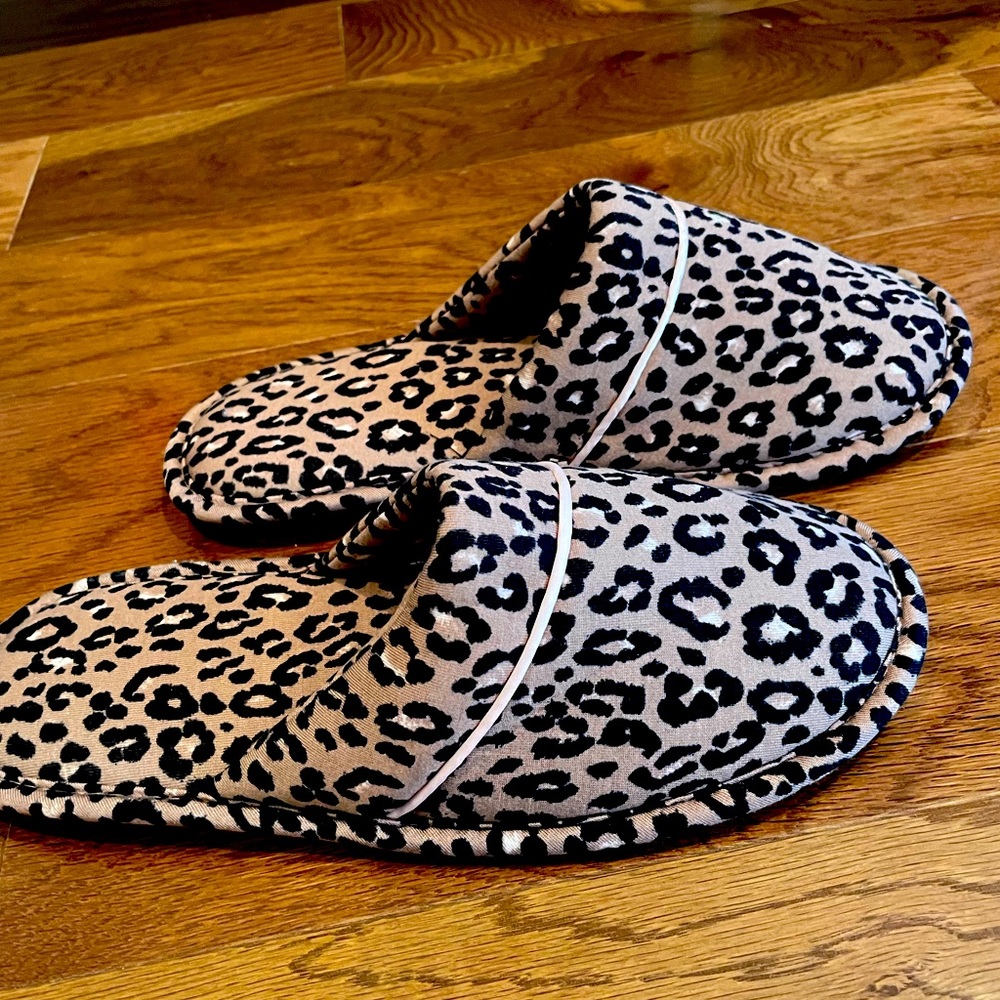 Anthropologie Cotton Animal Print Slippers XL